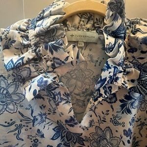 Tuckernuck ruffle long blouse